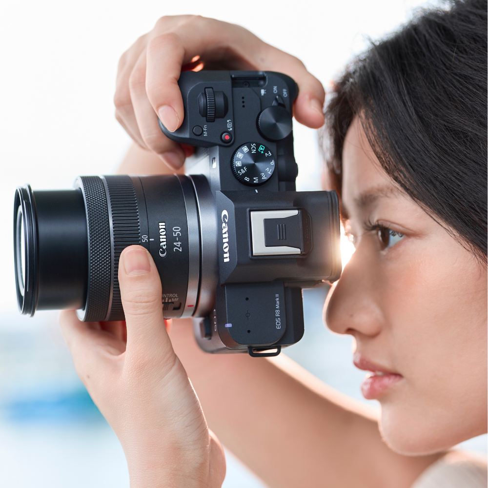 EOS R8 Mark II