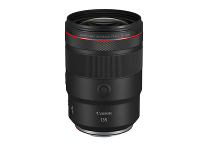 RF135mm f/1.8L IS USM