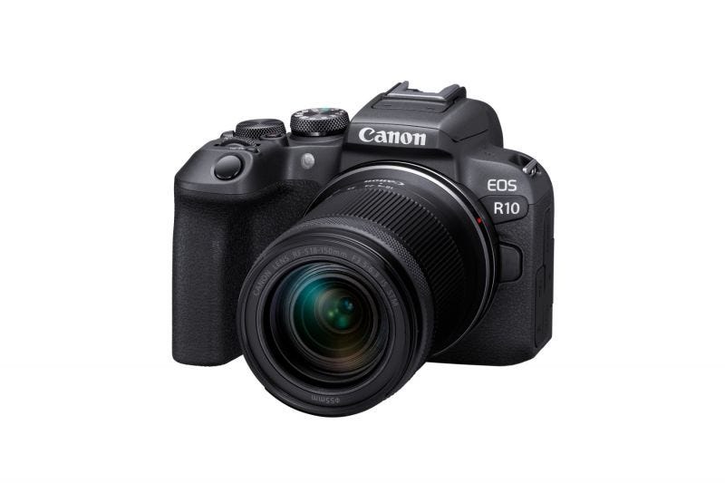 Canon EOS R10 (RF-S18-150mm f/3.5-6.3 IS STM)