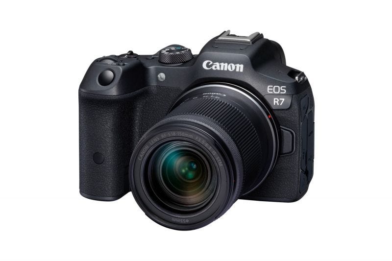 Canon EOS R7 (RF-S18-150mm f/3.5-6.3 IS STM)